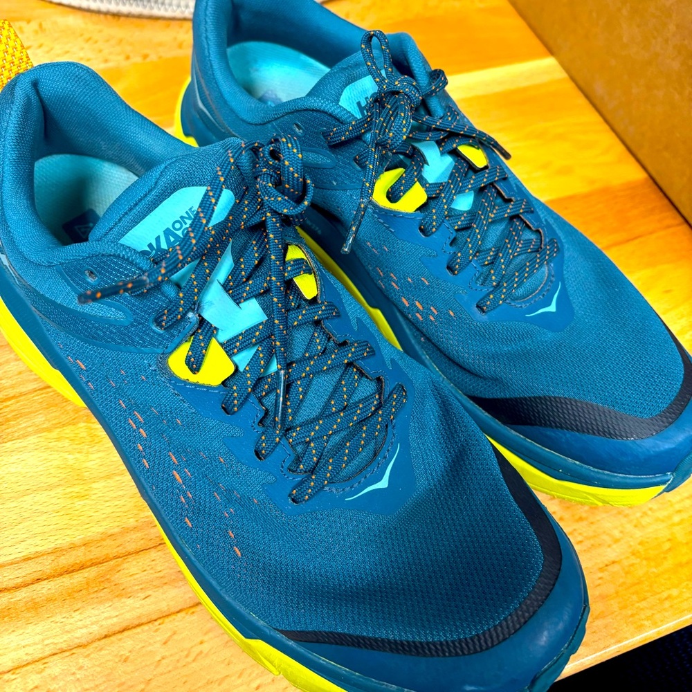 Hoka One One Challenger ATR 6 Men’s Running Shoes – Size 11D